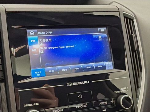 Used 2018 Subaru Crosstrek 2.0i Premium image 14