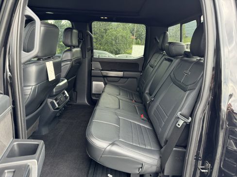 Used 2022 Ford F150 Platinum w/ Equipment Group 701A High image 10