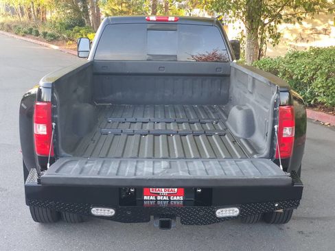 Used 2008 Chevrolet Silverado 3500 LT w/ EZ-Lift Tailgate Package image 14