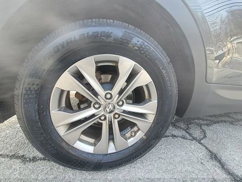 Used 2013 Hyundai Santa Fe Sport w/ Technology Pkg image 16