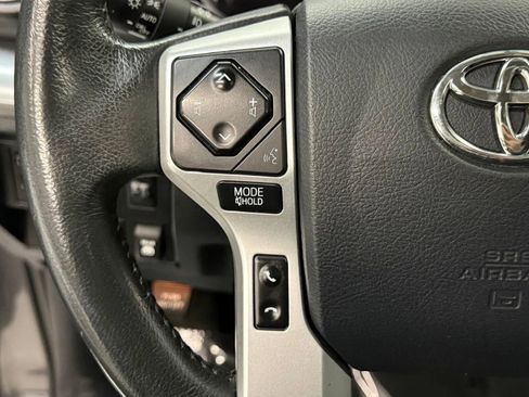 Used 2019 Toyota Tundra Platinum AWD/4WD image 29