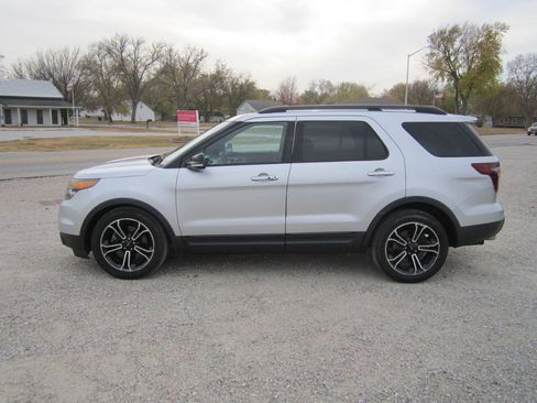 Used 2013 Ford Explorer Sport AWD/4WD image 1