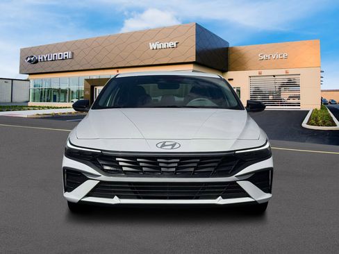 New 2026 Hyundai Elantra Sport FWD image 12