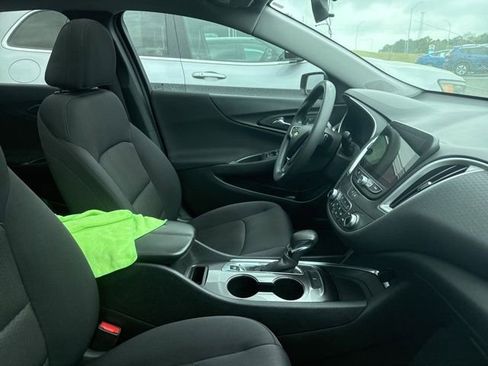 Used 2022 Chevrolet Malibu LT image 15