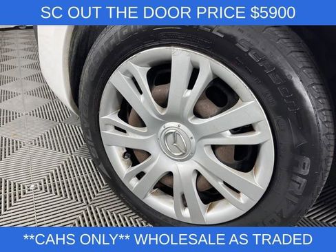 Used 2013 MAZDA MAZDA2 Sport FWD image 10