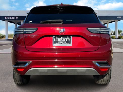 Used 2022 Buick Envision Avenir w/ Technology Package II image 5