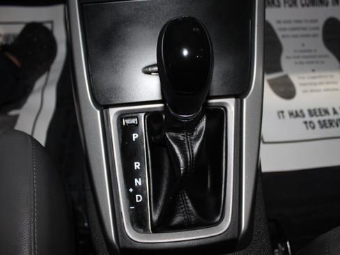 Used 2014 Hyundai Elantra Limited FWD image 22