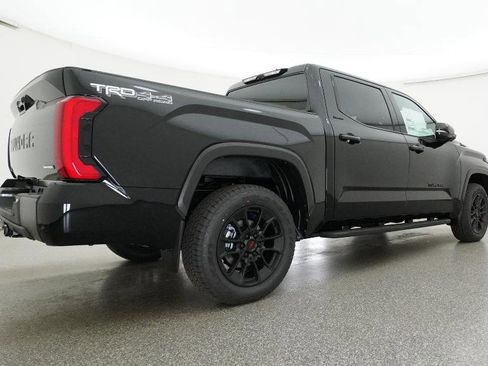 New 2026 Toyota Tundra Limited AWD/4WD image 28