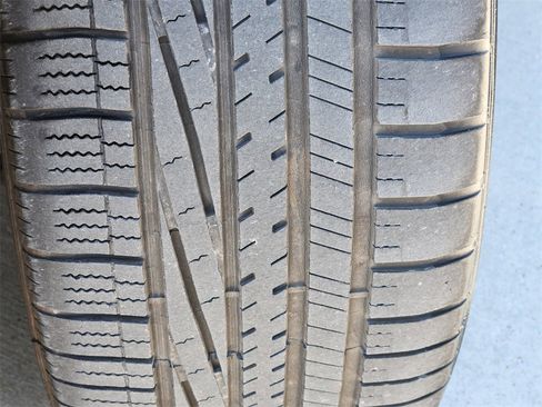 Used 2023 Dodge Charger R/T w/ Blacktop Package image 12