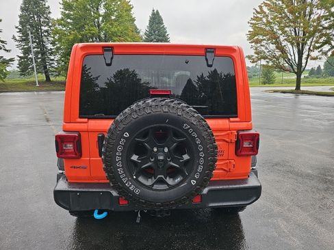 Used 2023 Jeep Wrangler Unlimited w/ Sun & Screen Package AWD/4WD image 5