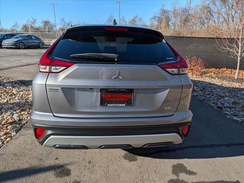 Used 2022 Mitsubishi Eclipse Cross SEL image 4