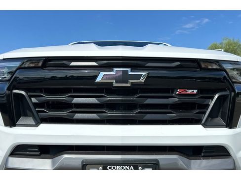 Used 2024 Chevrolet Colorado Z71 w/ Safety Package image 47