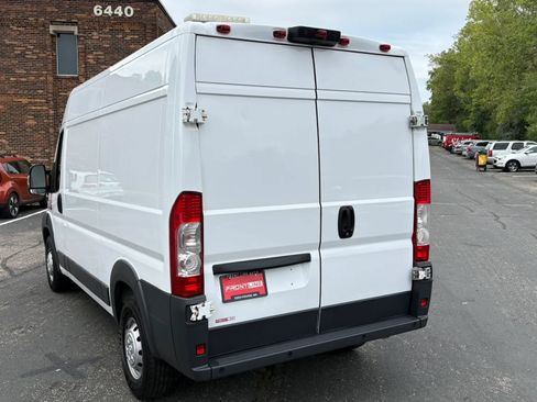 Used 2018 RAM ProMaster 2500 FWD image 8