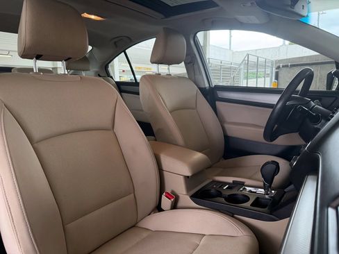 Used 2017 Subaru Legacy 2.5i Premium w/ Moonroof Package AWD/4WD image 24