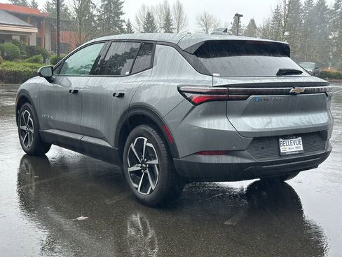 New 2026 Chevrolet Equinox EV LT image 3