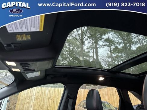 Certified 2023 Ford Escape ST-Line w/ Tech Pack #1 AWD/4WD image 23