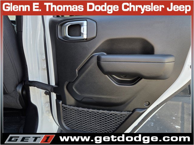 Certified 2022 Jeep Wrangler Unlimited Sport AWD/4WD image 30