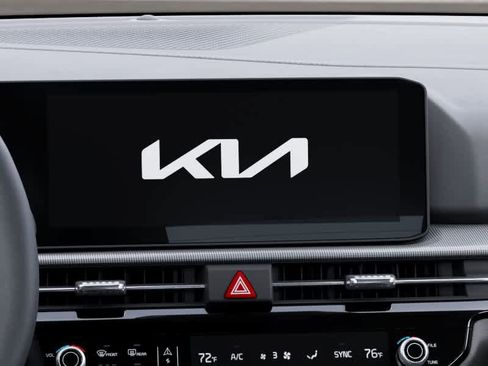 New 2026 Kia Sportage EX image 20