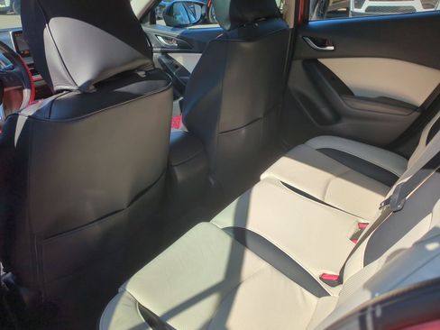 Used 2015 MAZDA MAZDA3 s Grand Touring image 21