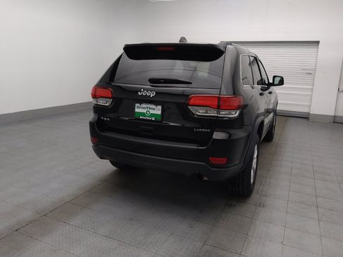 Used 2021 Jeep Grand Cherokee Laredo X AWD/4WD image 7