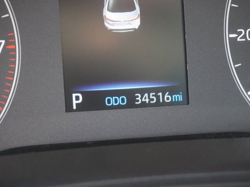 Certified 2024 Toyota Corolla LE image 8