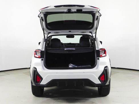 Certified 2025 Subaru Crosstrek 2.5i Limited w/ Crosstrek Mirror Package image 10