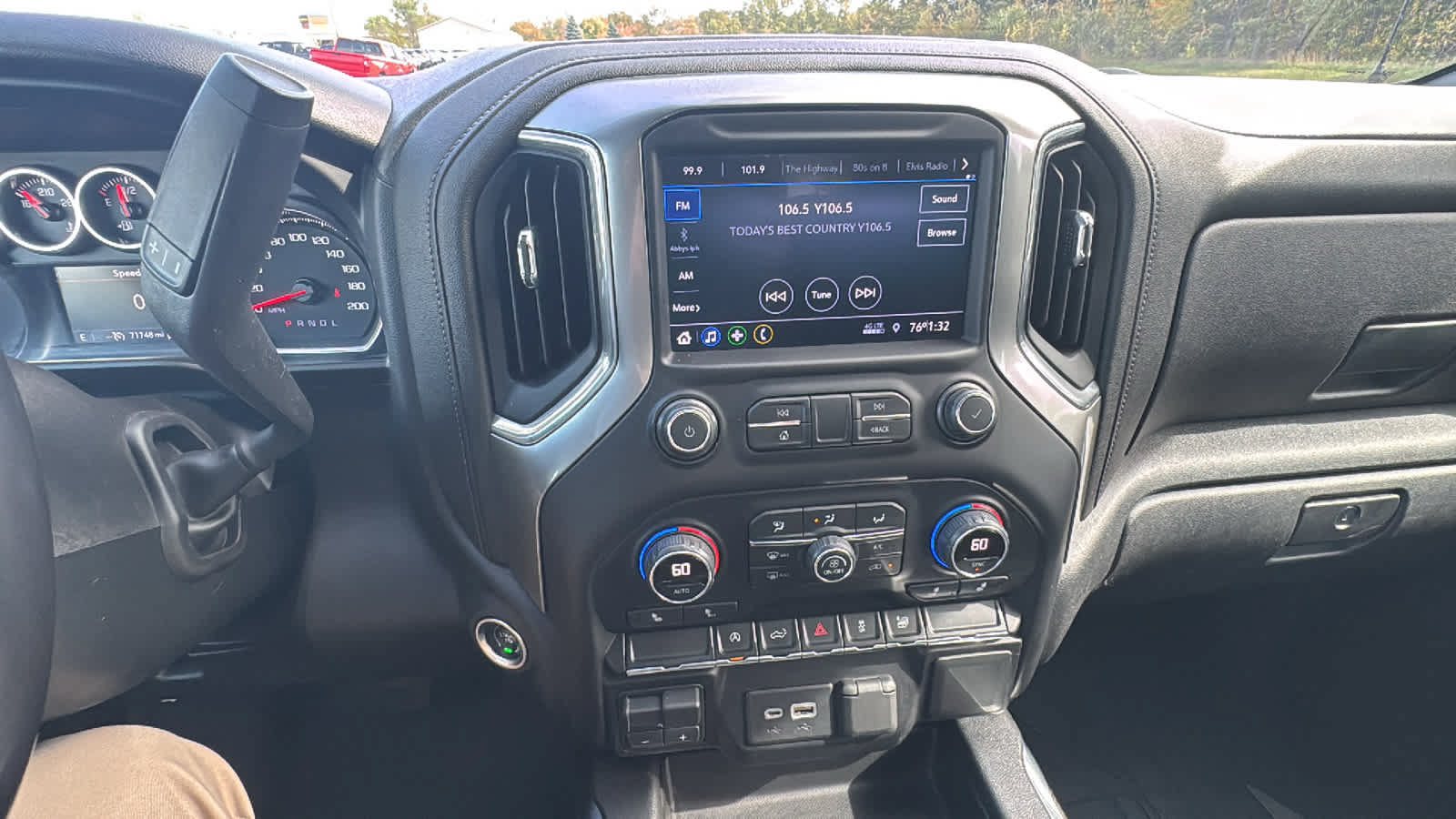 Certified 2021 Chevrolet Silverado 1500 RST w/ Max Trailering Package AWD/4WD image 14