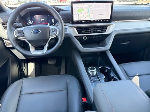 New 2027 Ford Explorer Active w/ Active Comfort Package RWD image 5