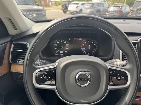 Used 2022 Volvo XC90 T6 Momentum w/ Advanced Package AWD/4WD image 20