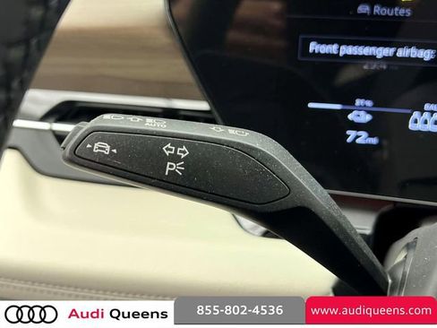 Used 2025 Audi Q6 e-tron Premium Plus image 23