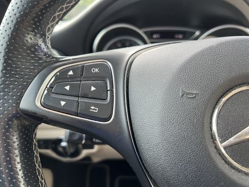 Used 2019 Mercedes-Benz GLA 250 image 19