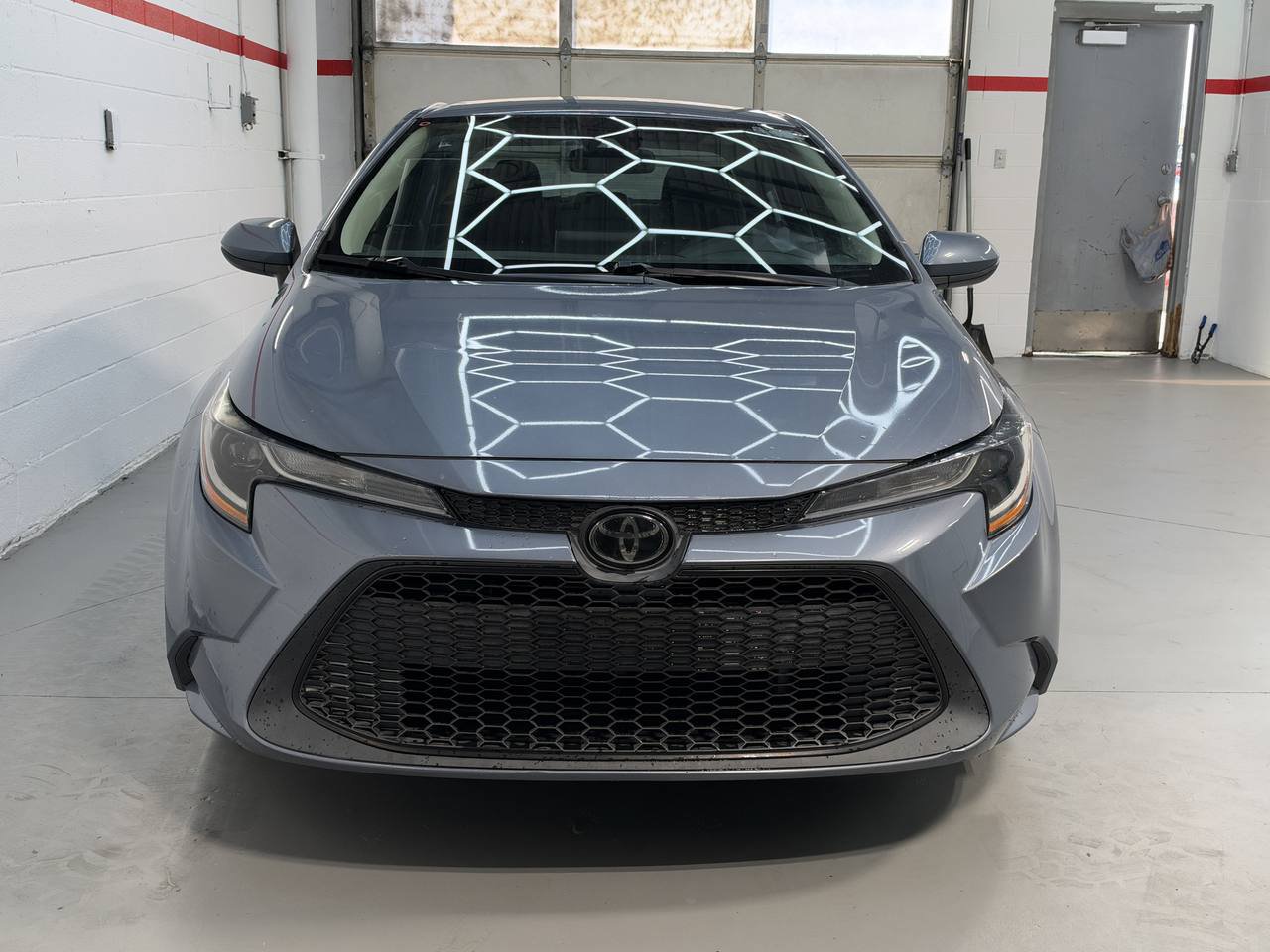 Used 2021 Toyota Corolla LE FWD image 8