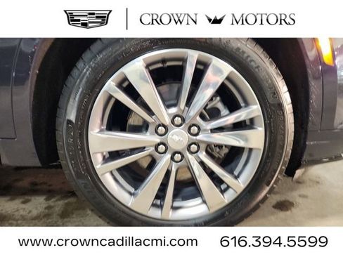 Certified 2025 Cadillac XT6 Premium Luxury image 39