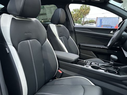 New 2026 Kia K5 GT-Line w/ GT-Line Premium Package FWD image 31
