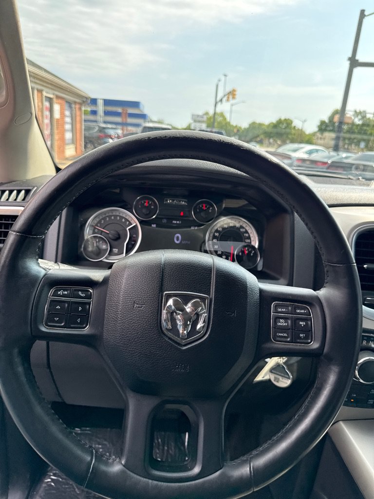 Used 2017 RAM 1500 Big Horn AWD/4WD image 9