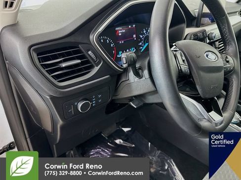 Used 2022 Ford Escape SE w/ SE Sport Appearance Package AWD/4WD image 14