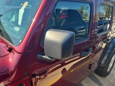 Used 2021 Jeep Wrangler Unlimited Sport image 5