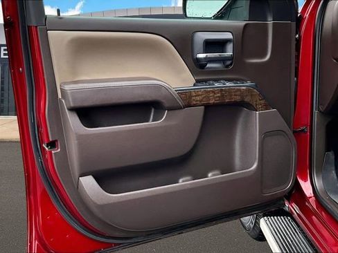 Used 2018 Chevrolet Silverado 1500 LT w/ All Star Edition image 18