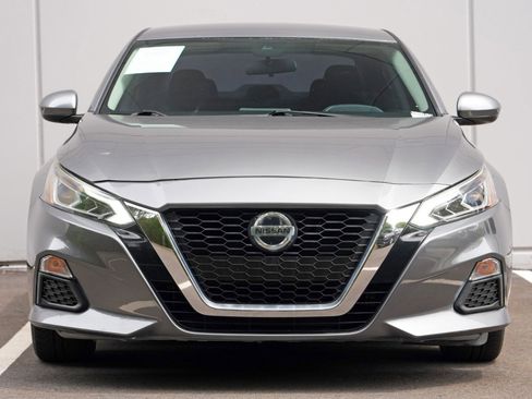 Used 2021 Nissan Altima 2.5 SV FWD image 6
