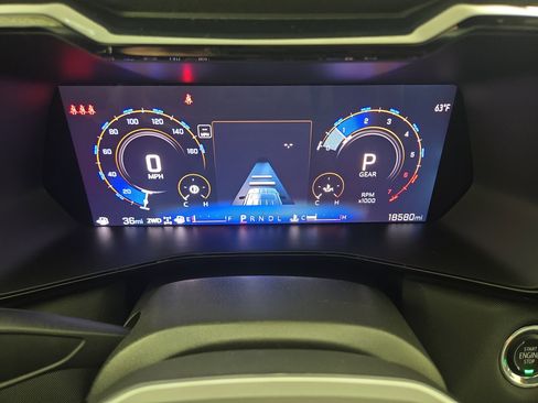 Certified 2024 Chevrolet Colorado Z71 w/ Z71 Convenience Package 2 image 17