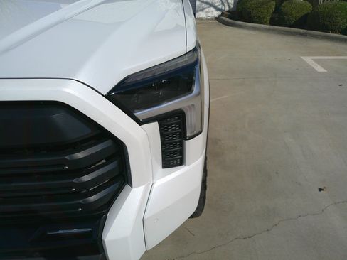 Used 2024 Toyota Tundra Limited image 7