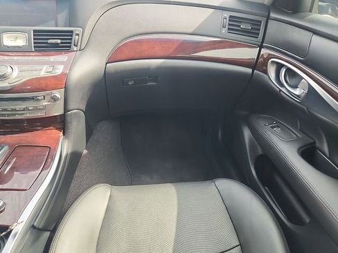 Used 2015 INFINITI Q70 3.7 image 10