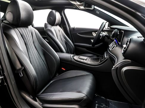 Used 2022 Mercedes-Benz E 350 Sedan image 8