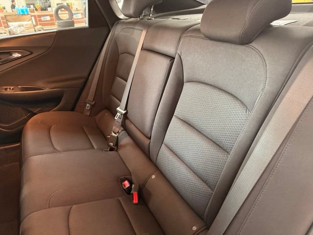 Used 2024 Chevrolet Malibu LT FWD image 17