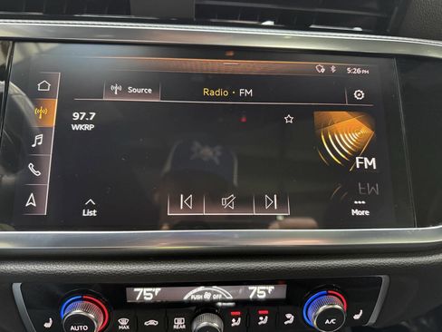 Used 2020 Audi Q3 2.0T Premium Plus AWD/4WD image 27