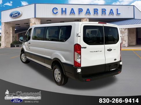 Certified 2022 Ford Transit 350 XLT RWD image 4