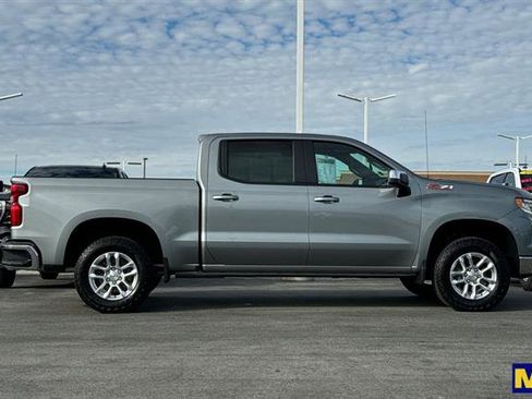 Certified 2025 Chevrolet Silverado 1500 LT image 3