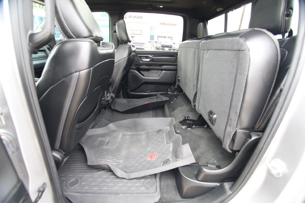 Used 2020 RAM 1500 Sport w/ Level 2 Equipment Goup w/2_L AWD/4WD image 7