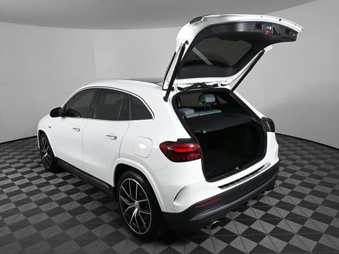 Certified 2025 Mercedes-Benz GLA 35 AMG 4MATIC image 32