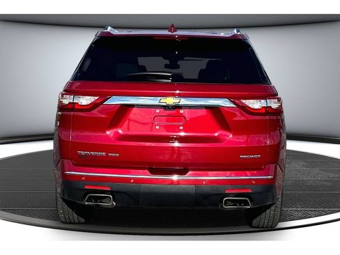 Used 2019 Chevrolet Traverse Premier AWD/4WD image 6